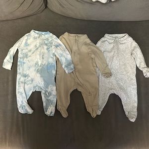 BUNDLE 3 Old Navy baby footies